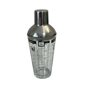 Glass Drink‎ Shaker with recipes and measurements. Excellent used condition.